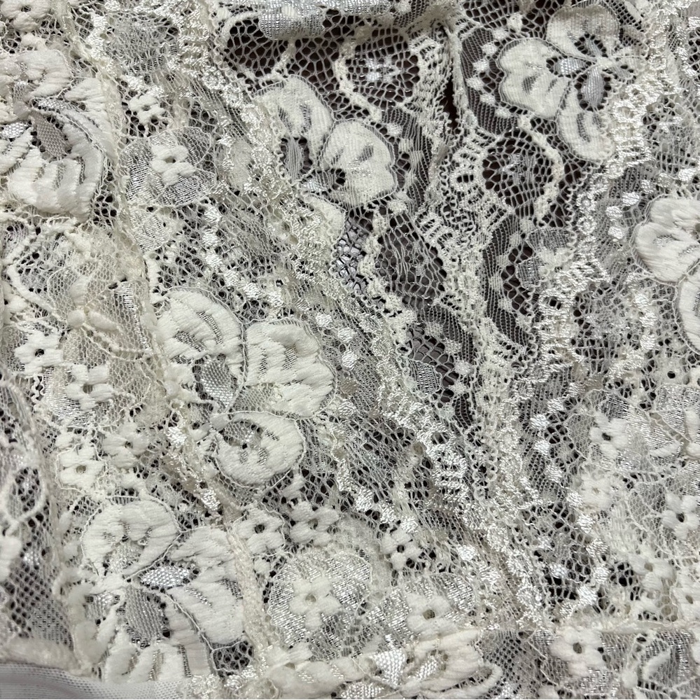 Flora by Flora Nikrooz Cap Sleeve V neck bodysuit ivory Lace medium NWT - Picture 6 of 10